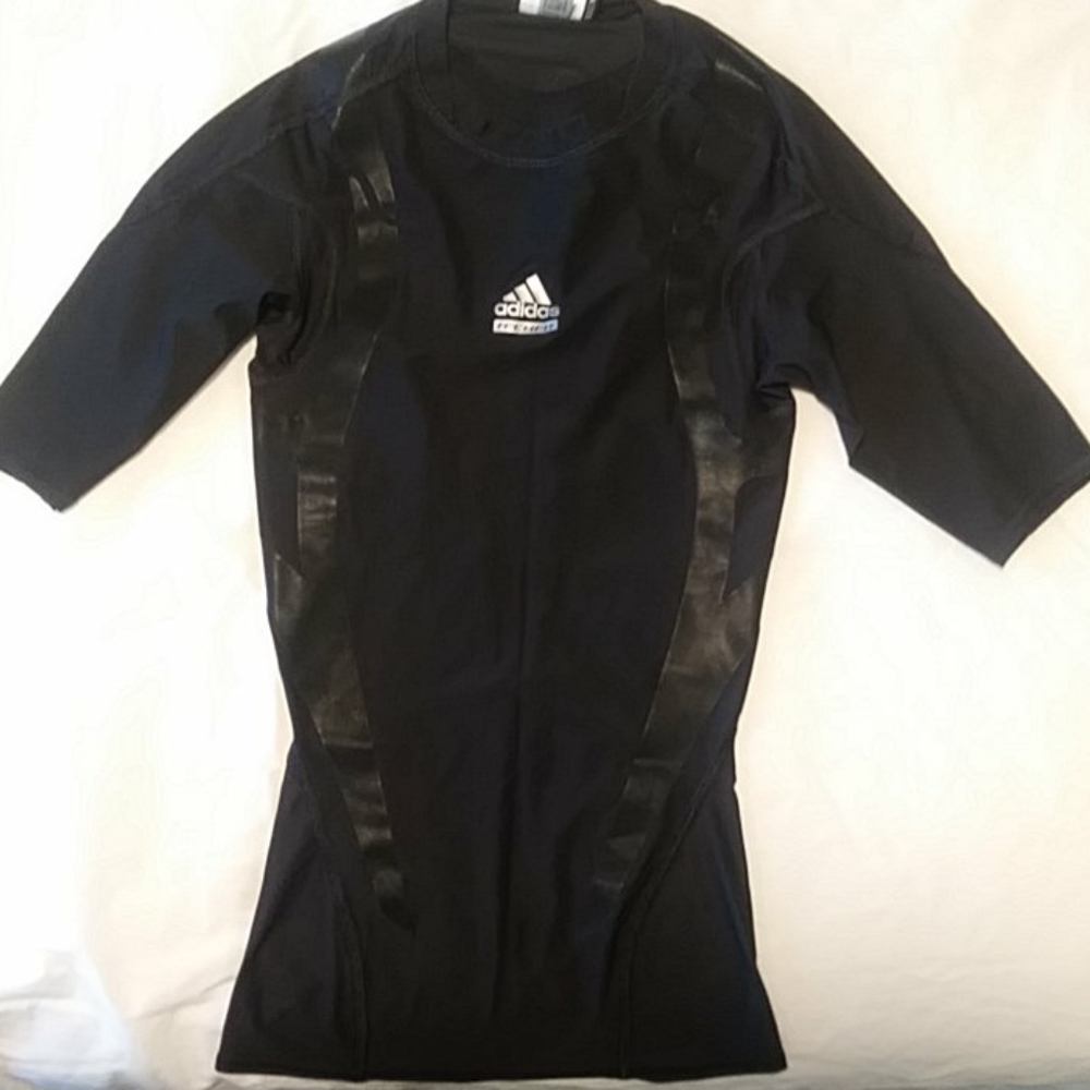 Compression workout top - Picture 2 of 6